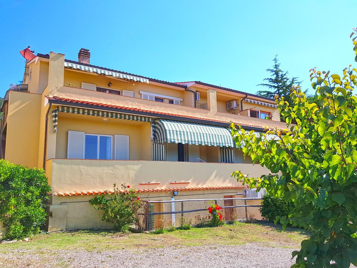 Mini Appartamenti Elba Lacona Dış mekan fotoğraf