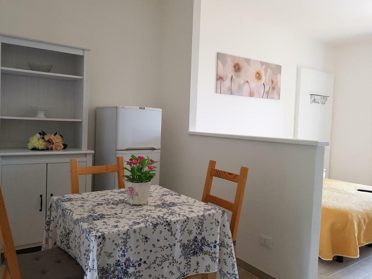 Mini Appartamenti Elba Lacona Dış mekan fotoğraf